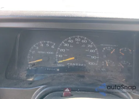 1999 Chevrolet Suburban 1500 Lt from USA, damaged, VIN 1GNFK16R2XJ542907